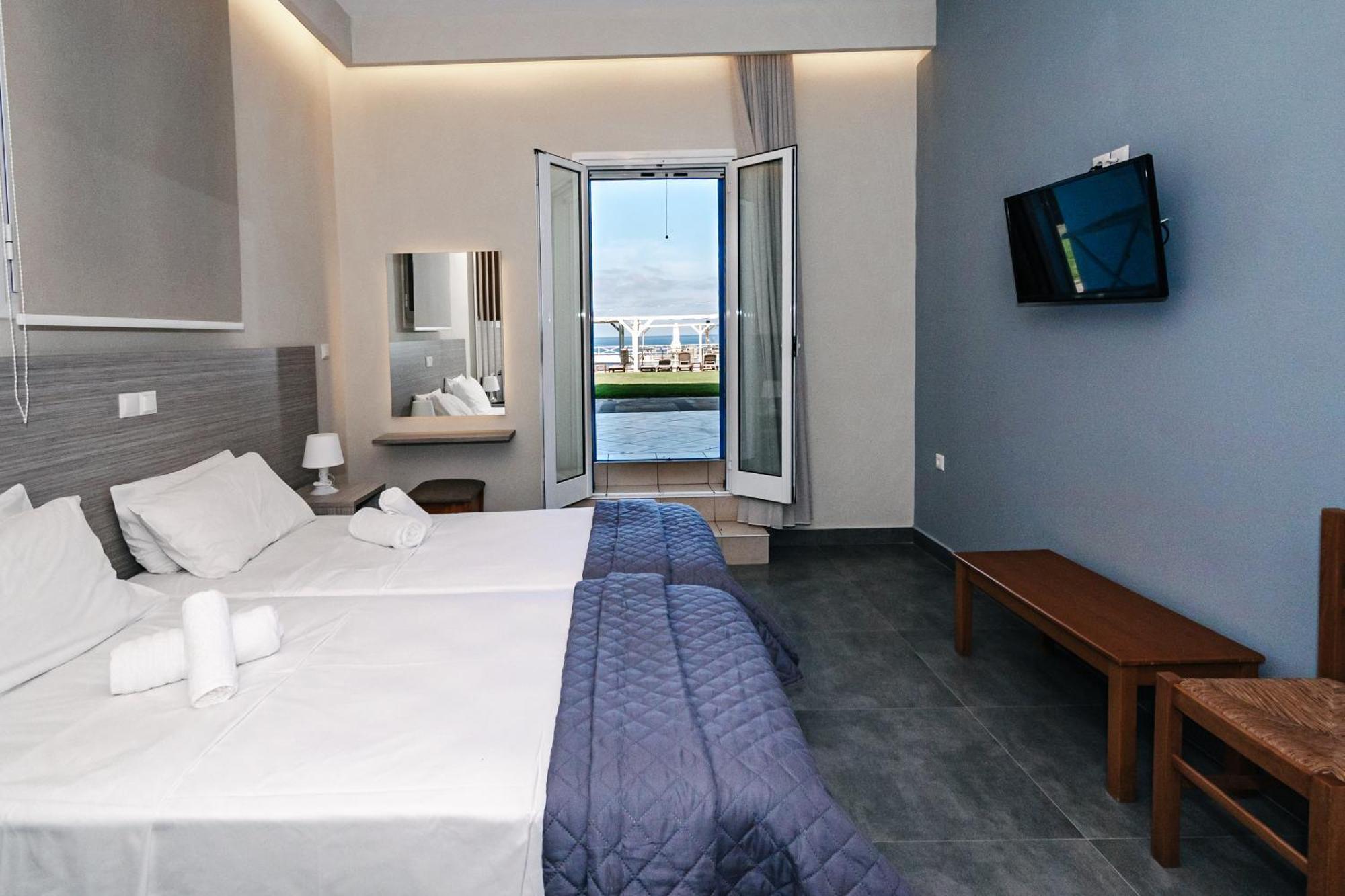 Mesogeios Hotel Marathopoli Exterior foto