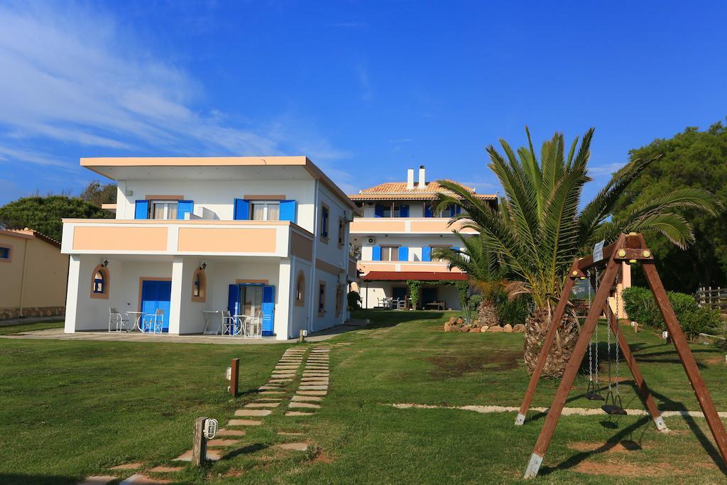 Mesogeios Hotel Marathopoli Exterior foto